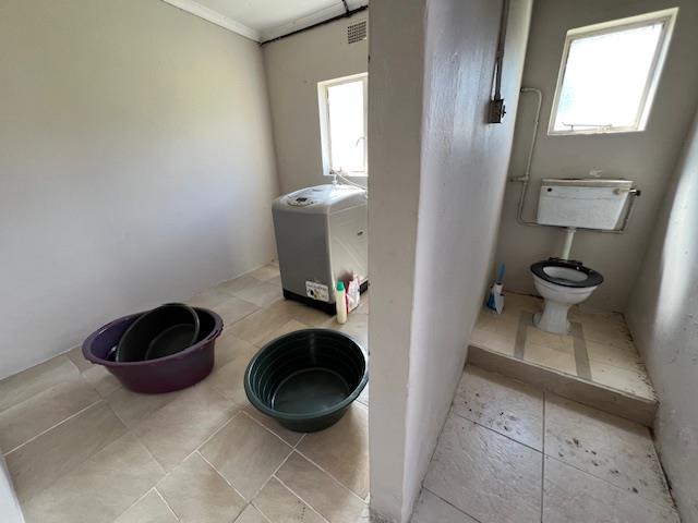 To Let 4 Bedroom Property for Rent in Kabega Park Eastern Cape